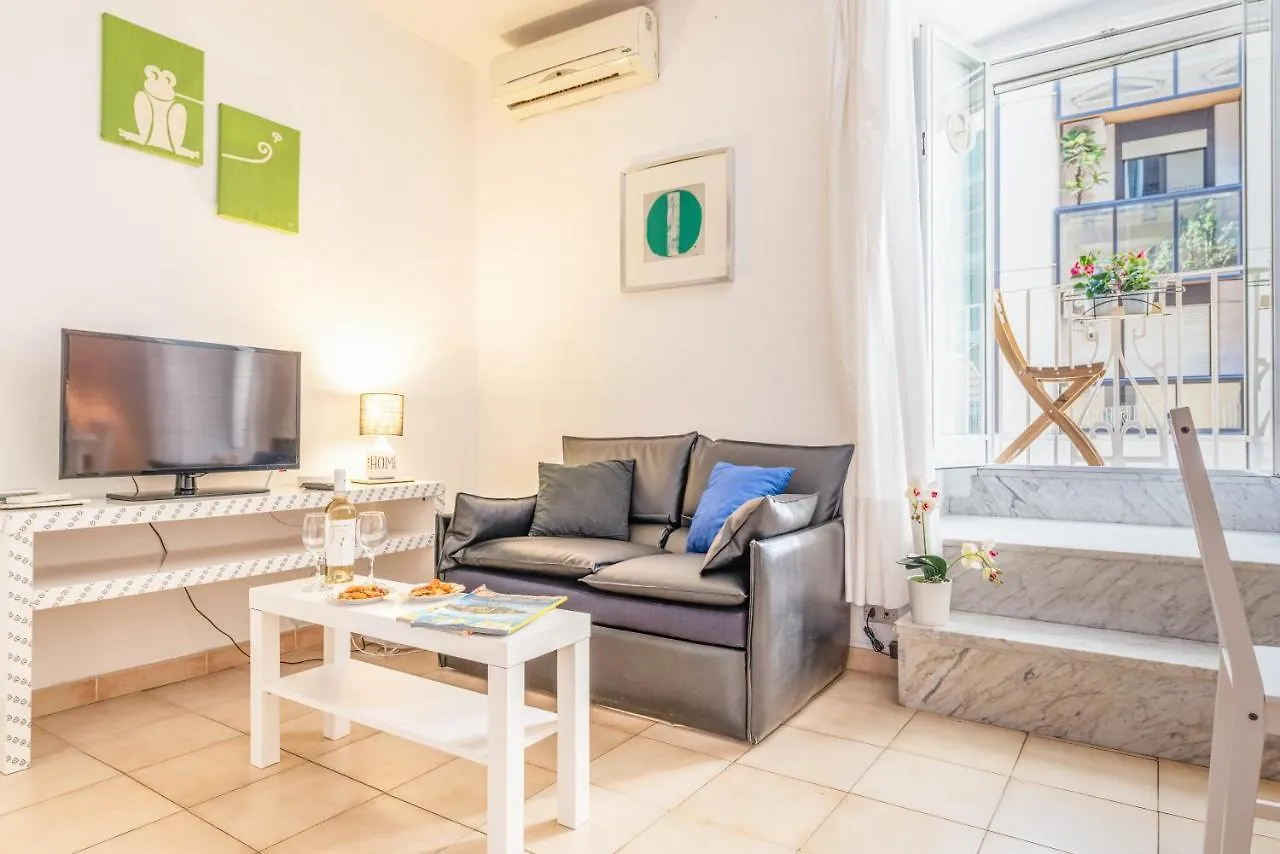 Stazione Centrale & Universita Lovely Apartment Bari